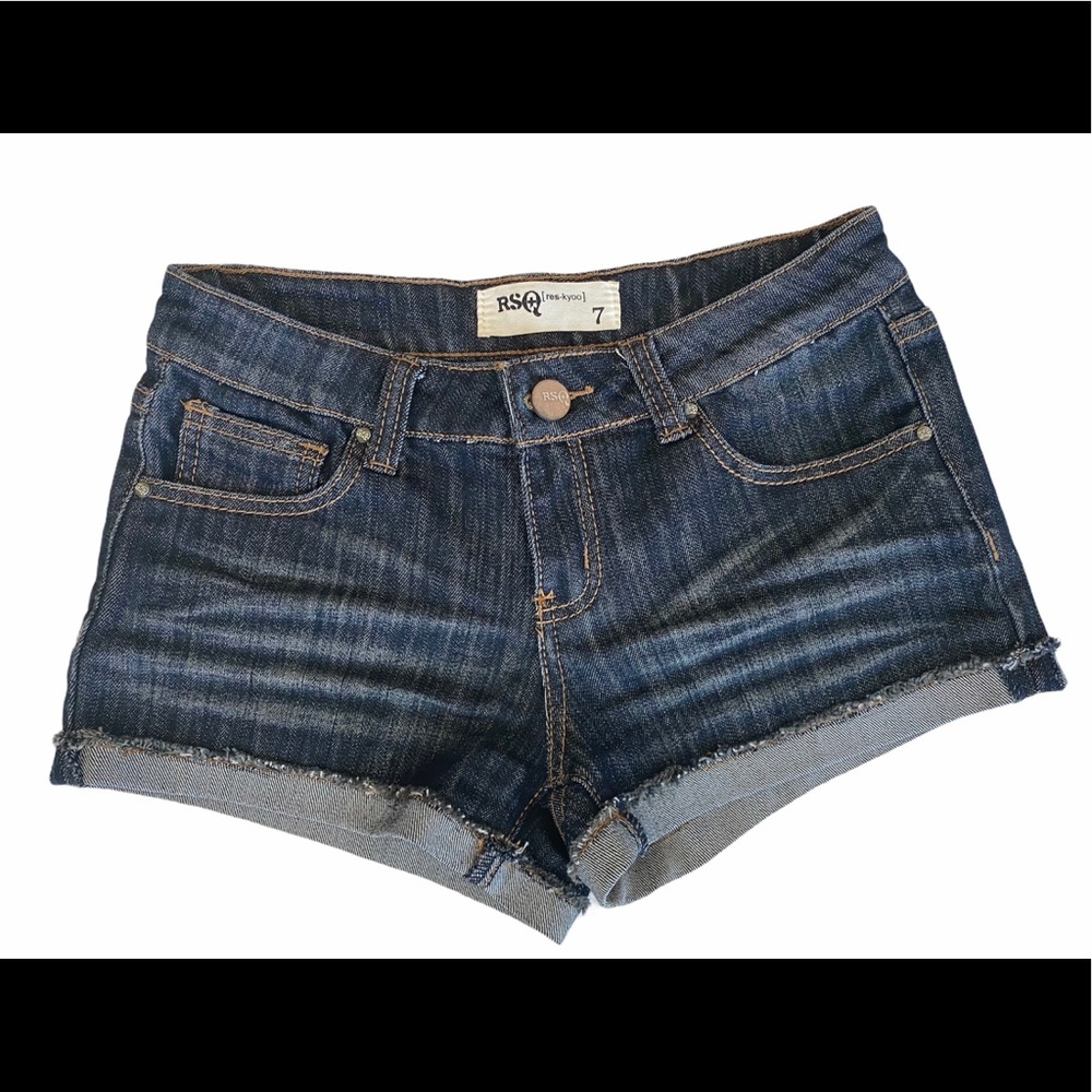 Size 7 NWOT RSQ Low Rise Stretch Short ☀️